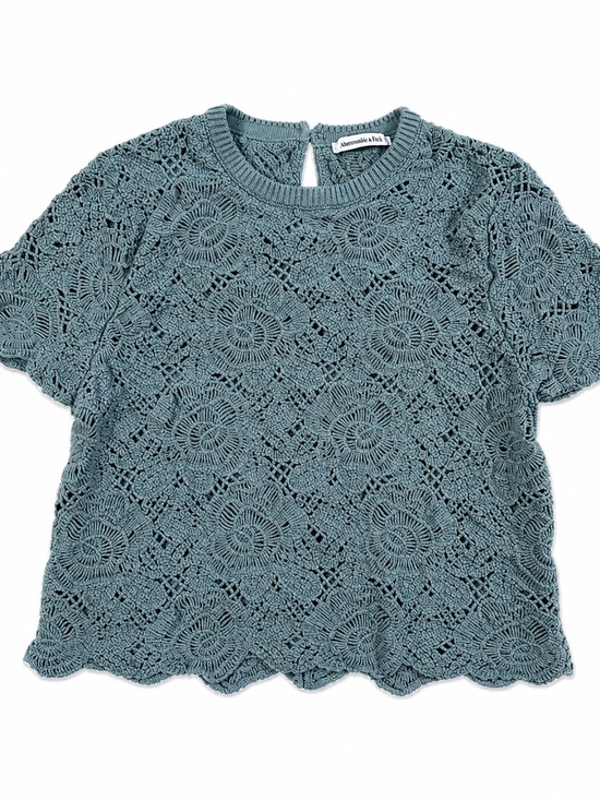 Abercrombie & Fitch Tops - Abercrombie & Fitch Teal Crochet Floral Short Sleeve Top